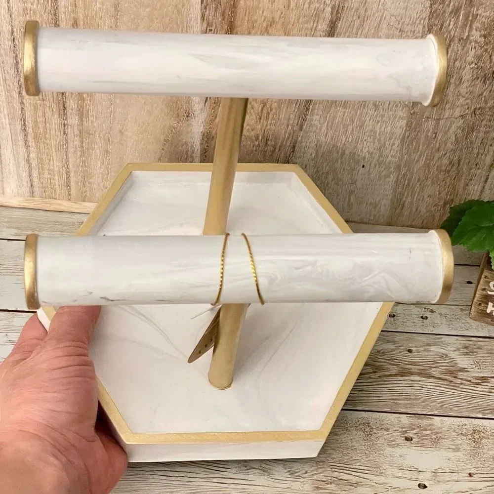NWT Made in Thailand Marble like jewelry holder Organizer with 2 rods & Tray